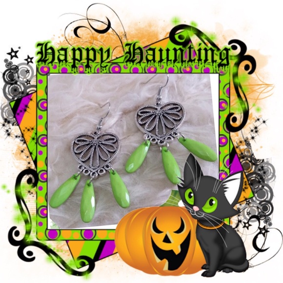 🍀NEW Bohemian Silver Heart LT GREEN Earr - Picture 5 of 6